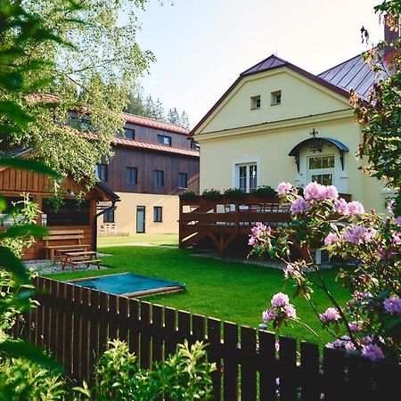 Apartmany Na Fare Bila  Exterior photo
