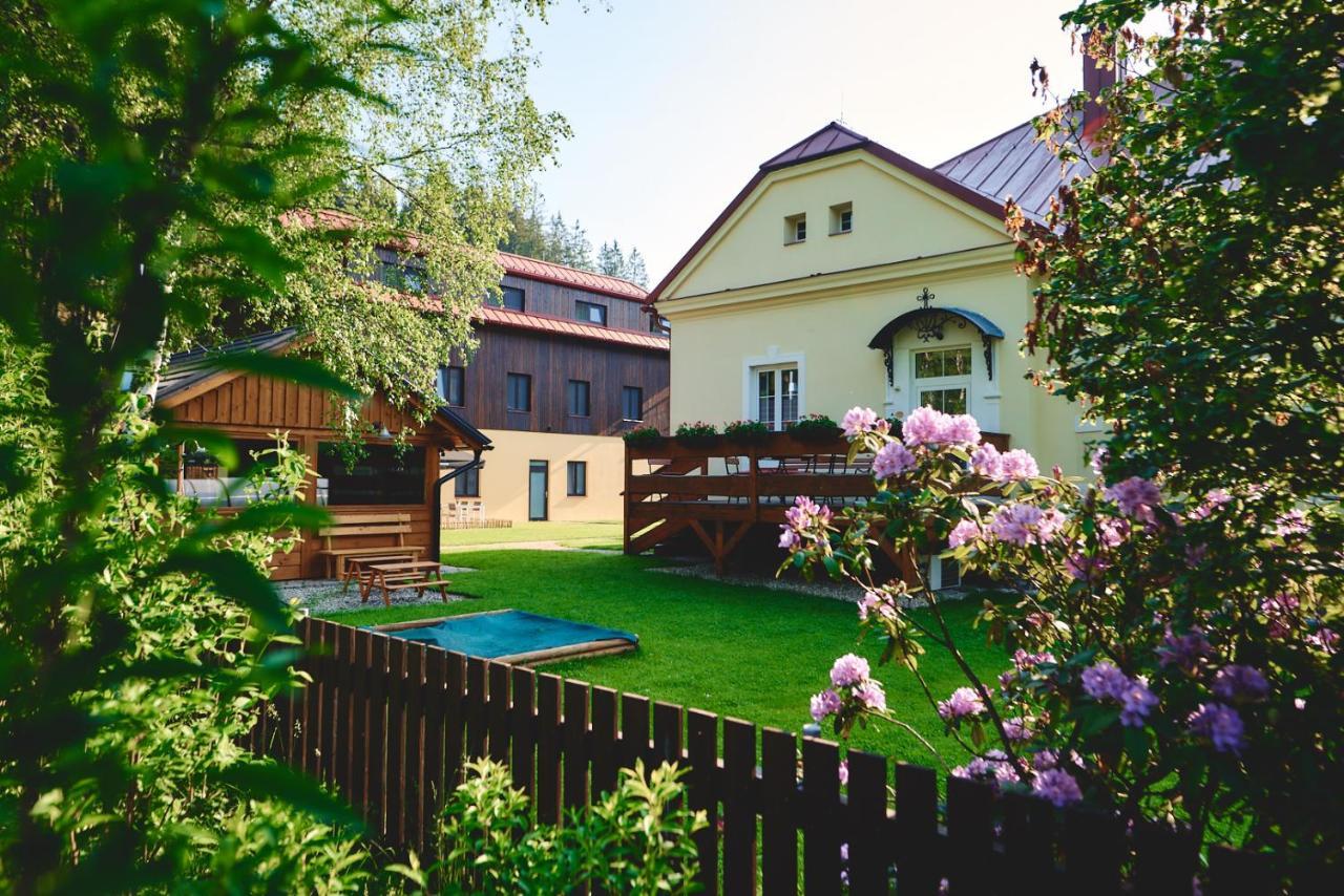 Apartmany Na Fare Bila  Exterior photo