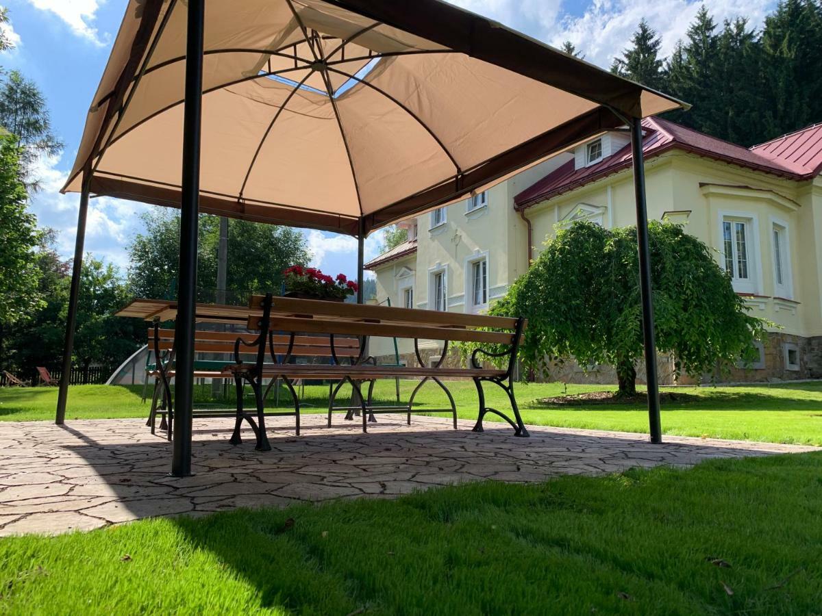 Apartmany Na Fare Bila  Exterior photo