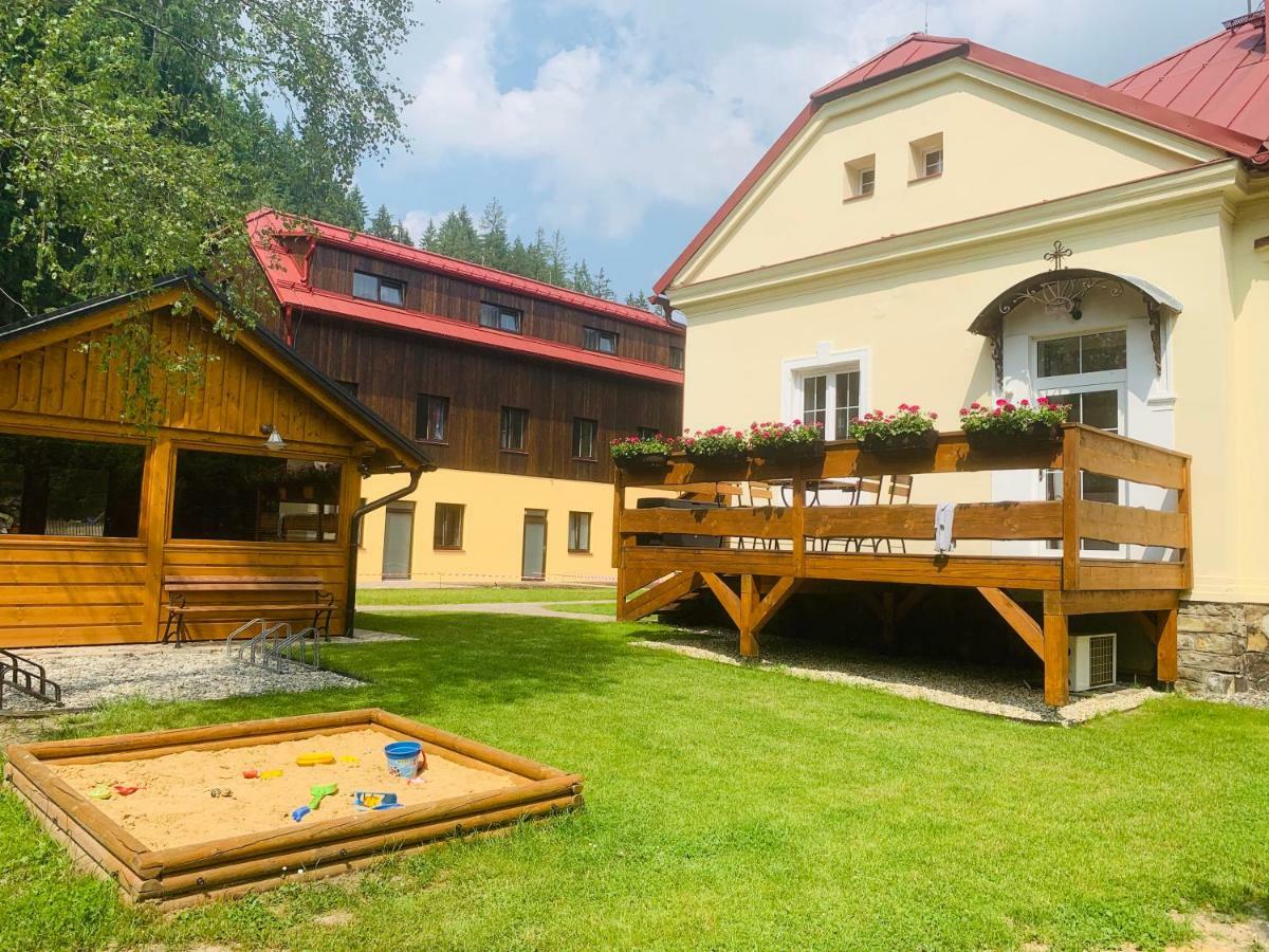 Apartmany Na Fare Bila  Exterior photo
